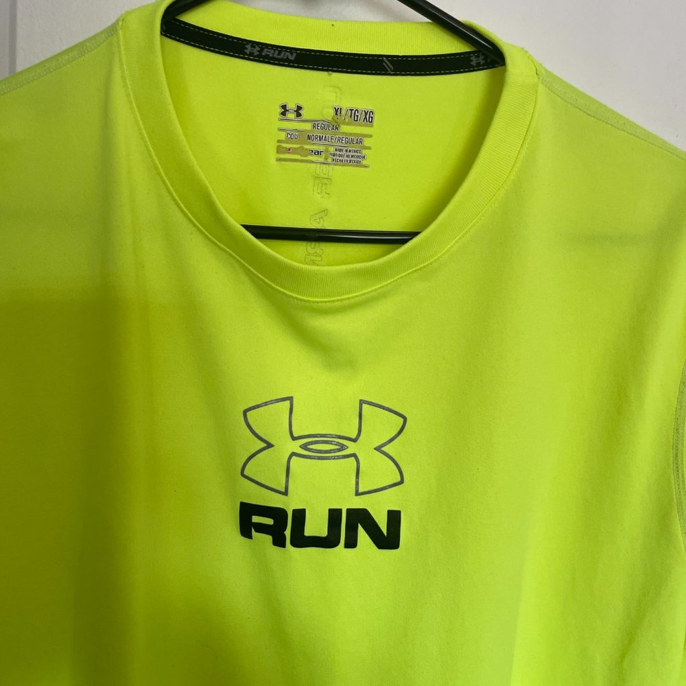 UNDER ARMOUR  (XL Shirt) - Picture 5 of 9
